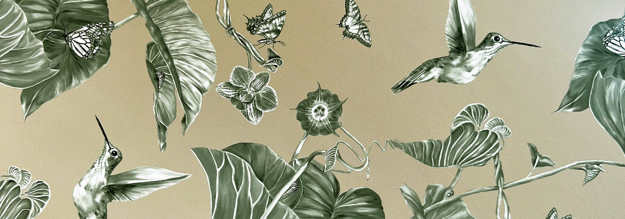 Hummingbirds wallpaper in the biscotti colourway