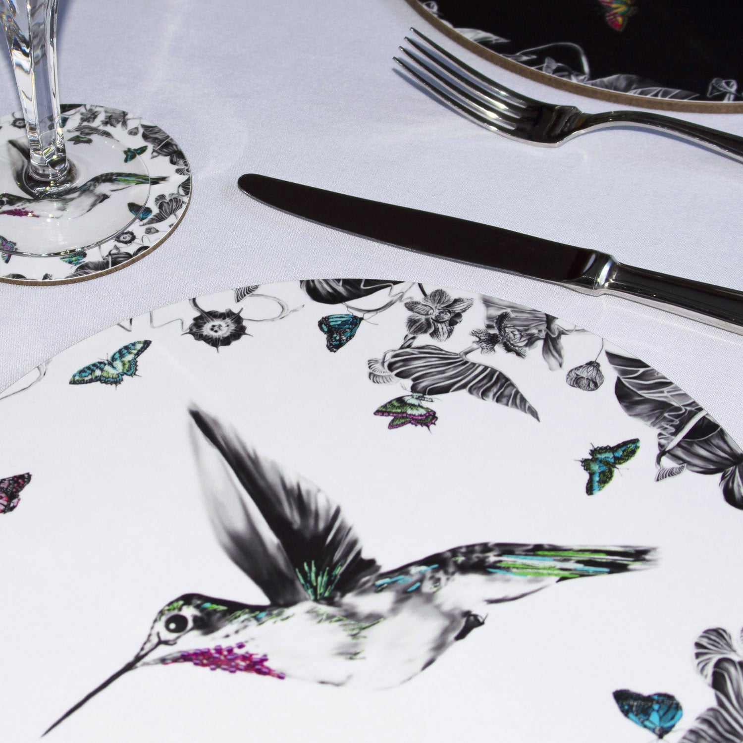 White hummingbird placemat close up